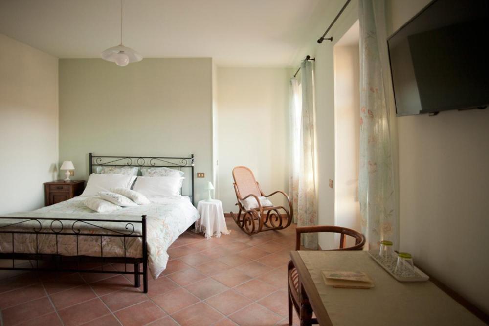 Il Germano Reale Bed & Breakfast Alba  Luaran gambar