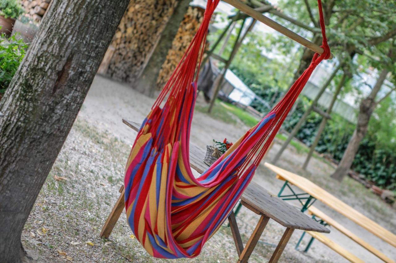 Il Germano Reale Bed & Breakfast Alba  Luaran gambar
