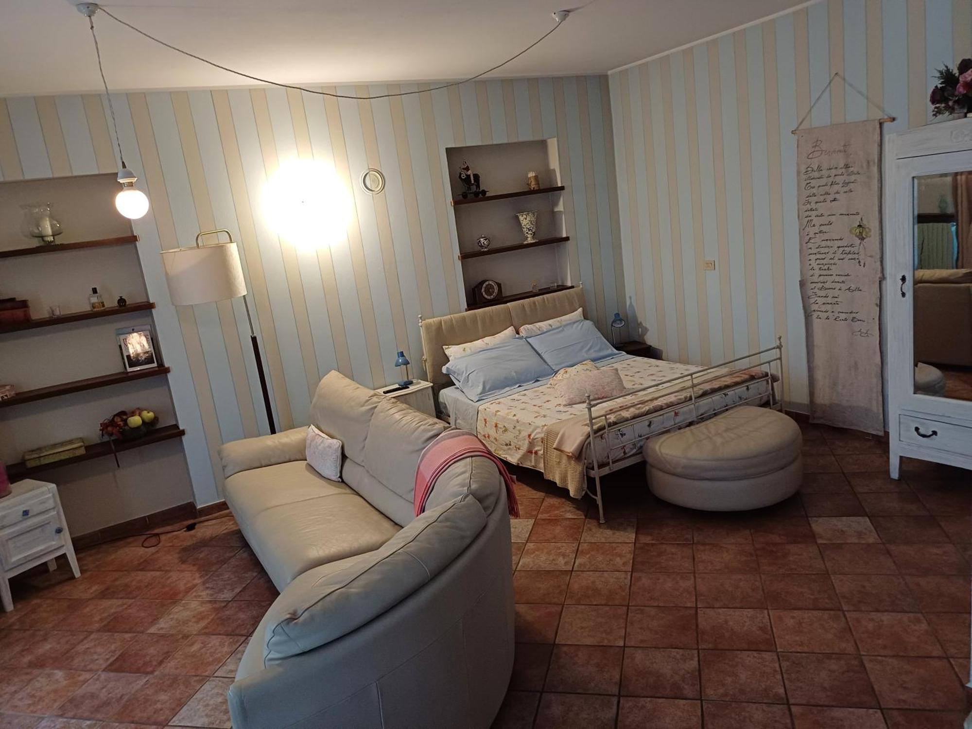 Il Germano Reale Bed & Breakfast Alba  Bilik gambar